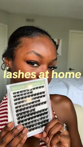 the lashes are BACKKKKK 😍 also old riri puts me in a whole new time period omg 😩 #lashes #lashextensions #lashclusters 