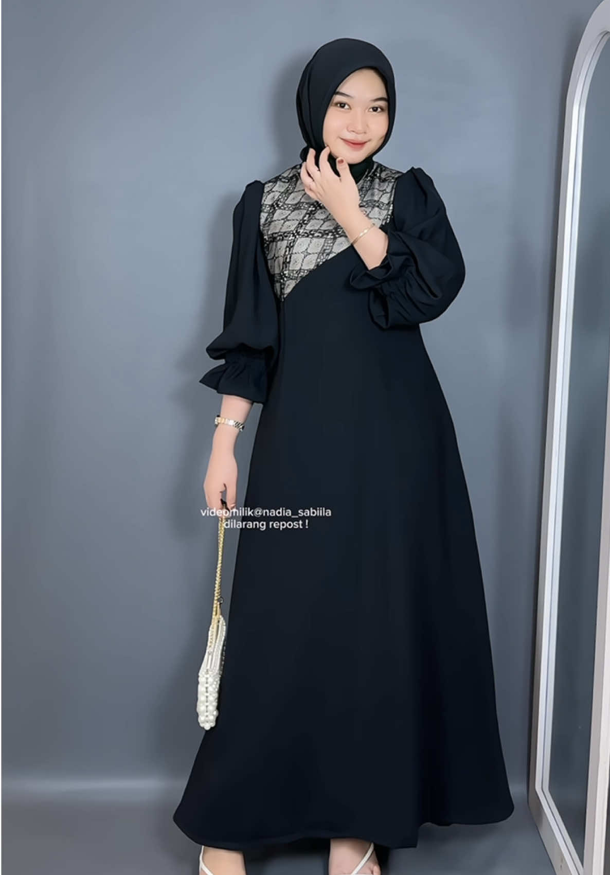 Rekomendasi dress simple 