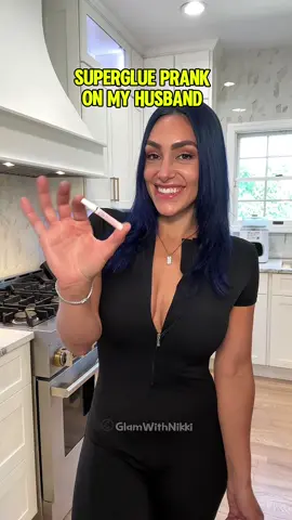 The moment he REALIZED!💀😂 #funny #prank #prankwars #couples #couplecomedy #couplescomedy #trendingcouples #couplesfunny #couplehumor #glamwithnikki #nikkiandseb #nikkihall 