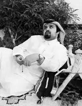 وشلون تقسى ياحبيبي وأنت عودك خيزران ؟ لاعاد تقسى مثل ماتقسى السنين الماضيه ياعود .. ما سمّوك عود إلّا و لك قدّ وليان حتى الأيادي عينها عن قطفتك متغاضيه #بندر_عوير #اكسبلور #fypシ #foryou #بندر_بن_عوير #اكسبلورexplore #الشعب_الصيني_ماله_حل😂😂 