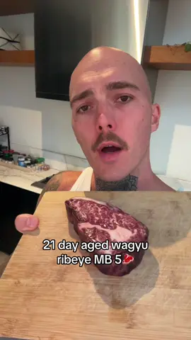 That’s a 10/10 steak #steak #wagyu #cooking #meat #grill 