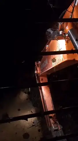 malam 1 suro bersama mbak mbak kunti👻👻#opratormuda_punyacerita #opratorexcavator 