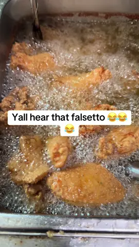 Yall hear that range 😂😂😂