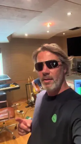 It’s coming… don’t worry! It’s all under control 😋 #Jamiroquai #Studio #NewMusic 