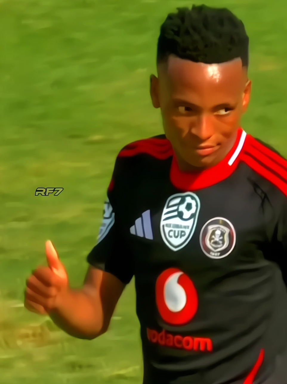 #AfricanSports Relelobhile Mofokeng 🔥 #relebohile #mofokeng #orlando #pirates #relebohilemofokeng #orlandopirates #football #mzansi #skills #diski #dstvpremiership #betwaypremiership #southafrica #player #of #the #season #2025 