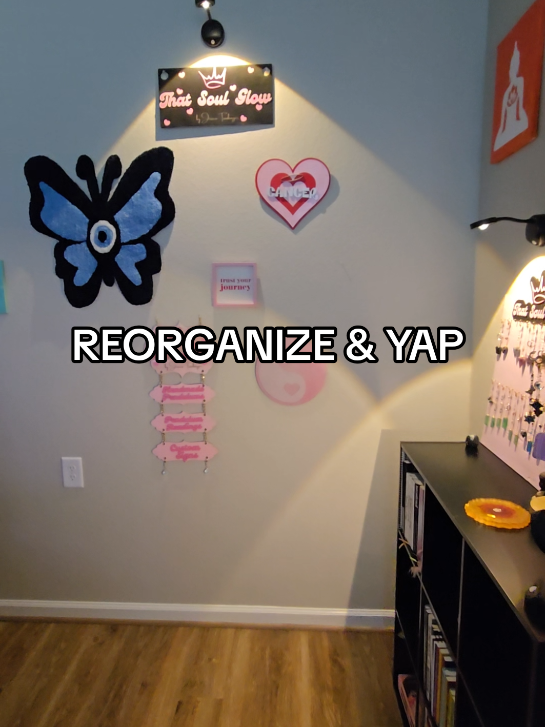 Reorganizing and yapping, two of my favorite things. ✨️ Check out my workshops, pendulums, and custom decor on my website. I also offer pendulum readings for those who don't want to ask themselves. Swipe over to my profile for the direct link. 💗 #divinetiming #divinealignment 