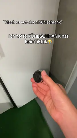 50% Sale jetzt! Link in bio #modspeaker #musik #kühlschrank #jbl #fyp 