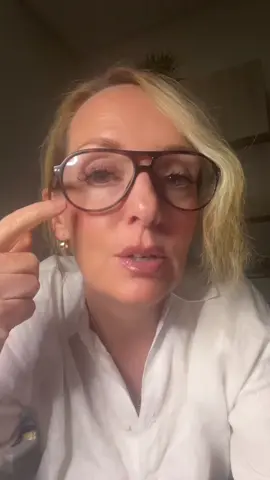 #stitch with @thegirlylifeafter40 #bags #undereyebags #surgery 