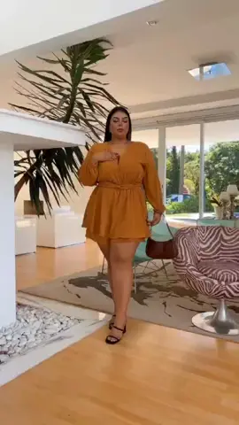 ✨ Macaquinho Short Saia Plus Size incrível! Tamanho único – veste do 46 ao 54 💃 Tecido Duna: confortável, elegante e fresquinho! 🚚 Entregamos para todo o Brasil 📲 Pedidos: (11) 94932-1628 #plussize #macaquinhoshortsaia #modaplussize #lookplus  #plussizebrasil #modafeminina #roupasplussize #estiloplussize  #plussizefashion #lojaplussize #tamanhoreal #envionacional  #tiktokbrasil #modagold #roupafeminina #shortsaia #plusstyle  #tendênciaplussize #roupasestilosas  #macaquinhoplussize #macaquinho #roupasfemininas #OOTD #fashionbrasil #fashiontiktok  #modafashion #fy #foryou #foryoupage #trendbrasil #lookdodia #visitas #lula #bolsonaro #cadeia 