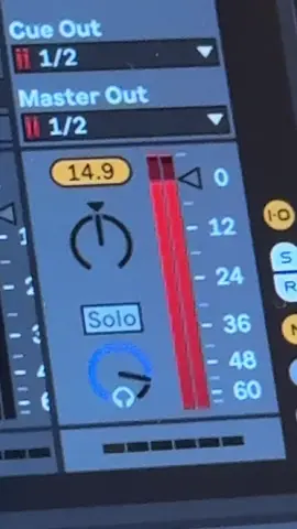 chat is this loud enough ? #dubstep #producer #dj #rave #edm 