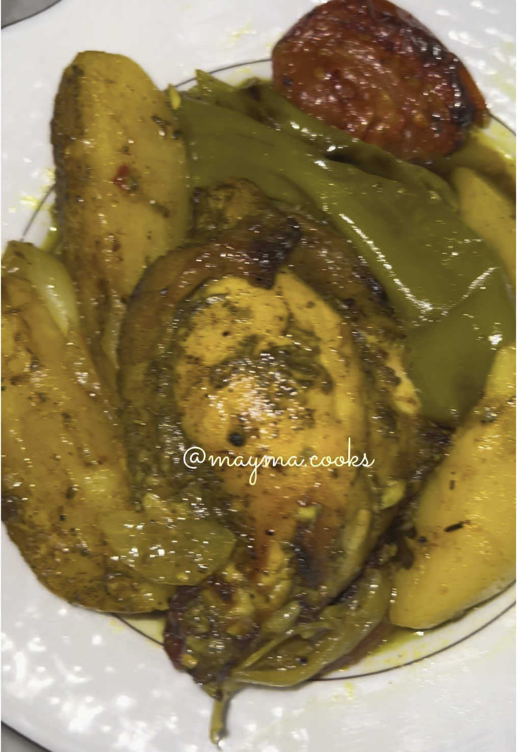 بطلب من الجماهير، عاودتلكم وصفة المصلي بالدجاج، و كيما يقولوا مش فخرة اما المصلي متاعي حاجة اخرى 🍗😋🇹🇳 ان شاء الله تجربوه و ان شاء الله يعجبكم 😍🤗❤️ #طبخ #tunisia #وصفات #تونس #cooking #recette #cuisine #اكسبلور_فولو #fyp 