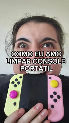 Fácil de levar, um C@RALH0 de limpar🥰✨ #nintendo #nintendoswitch #console #gamer #gamerlife #limpeza 
