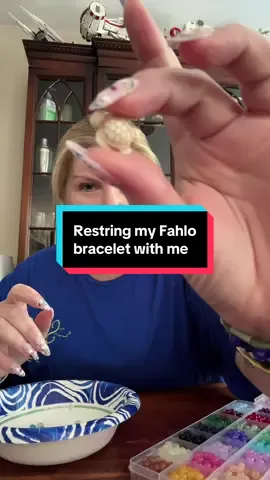 I’m obsessed with my Fahlo turtle and will not ever stop watching her turtle around in the Atlantic #fahlobracelets #seaturtle #animaltrackingbracelets #DIY #friendshipbracelets 