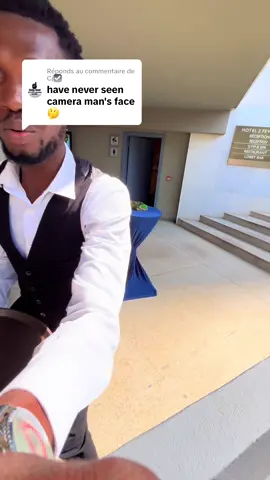 Réponse à @Cj☑️  this is my cameraman🥲🥹🥹 #tiktoknigeria🇳🇬 #sudafrica2010🇿🇦 #ghanatiktok🇬🇭 #ouganda🇺🇬 #humor #congolaise🇨🇩 #univertogolais🇹🇬 