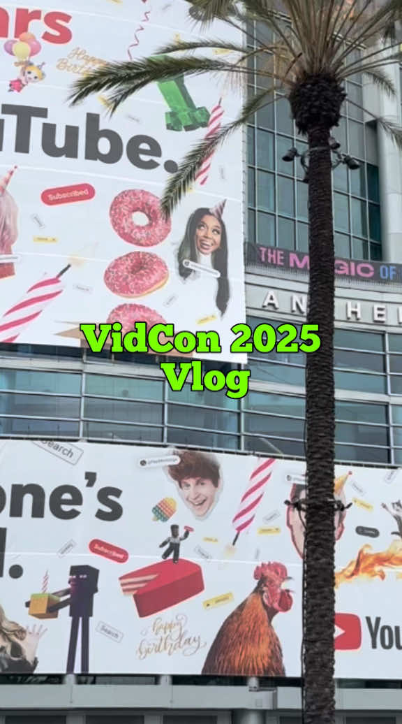 Happy Birthday, YouTube! #foryoupage #vidcon #videoconvention #con #youtube #tiktok #artistalley #Vlog #dayinmylife 