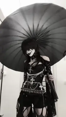 🖤🖤🖤