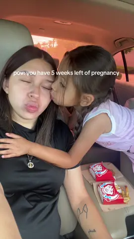 no one really tells me but i be seeing others people comments and they can be brutal! #pregnanttiktok #pregnant #rant #rantoftheday #fyp  