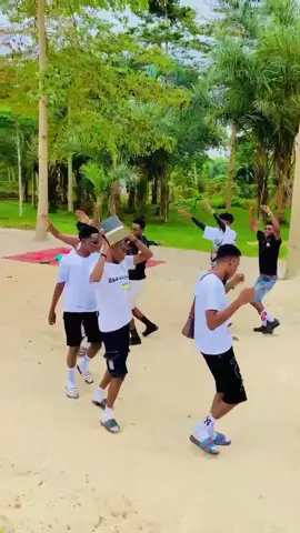 مورق جد جد 😂 @حہمہوديہ♕ Ᏸ Ꭿ ᎶᎯ ᎡᎥ ♕ @بوس زغاوي @Musa Abdallha @WD📿 Hassoun⚓~116 @سانشو. @عمر محمد سعيد @سانشو. #سودانيز_تيك_توك_مشاهير_السودان🇸🇩 #كمبالا_سيتي_fyp🇺🇬❤🇸🇩 #الشعب_الصيني_ماله_حل😂😂 #متابعه_ولايك_واكسبلور_فضلا_ليس_امر جغو شغل 😂