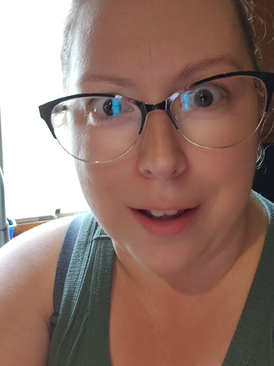 What am I supposed to ask Orlando Bloom when I meet him?  #orlandobloom #katyperry #orlandokaty #bloomandperry #breakup #celebritybreakup #celebrityquestion #chicagofanexpo 