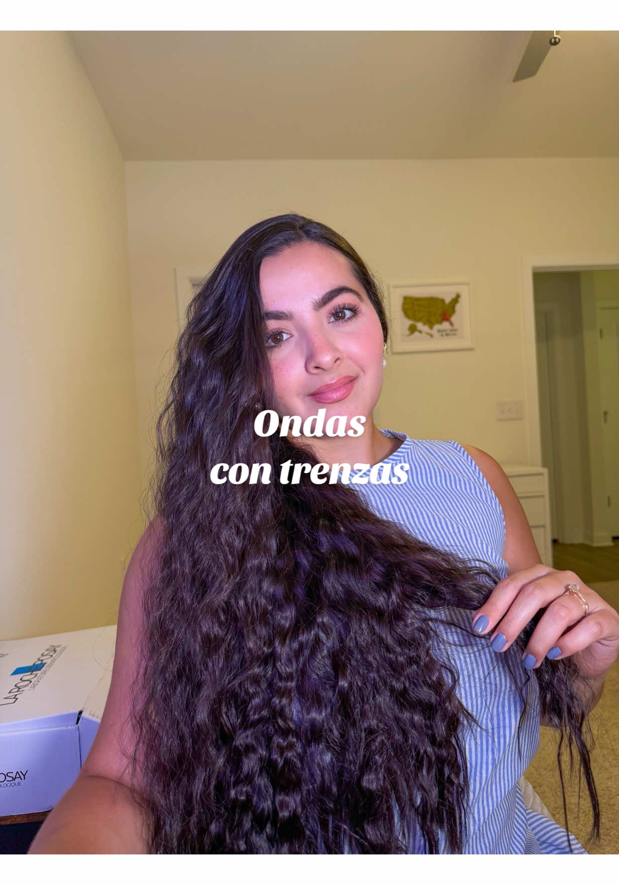 Amoooo el resultado con estas ondas con trenzas, además es súper cómodo para dormir, por eso le doy 10/10🙌🏼✨💁🏻‍♀️ • @GarnierUSA  #ondascontrenza #ondas #ondascabello #ondassincalor #hairstyles #curledhair #hairgoals #hairtips #tipsforgirls #latinacontentcreator #girls #garnierhairspray #garnier
