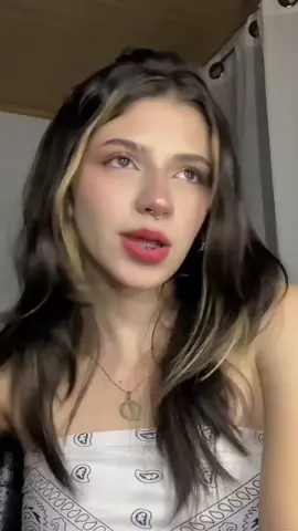 MONACOO cc: @Lisa Arguedas🌺  . . . #fypシ゚ #paratii #fyp #contenido #costarica #makeup #maquillaje #makeuptransition 