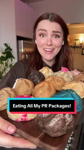 Biscoff stuffed cookies & Jollibee! #Foodie#fyp#eating#cookies 