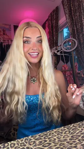 THERE ARE SO MANY SHADES OF BLONDE WE DONT ALL WANT GREY OR BLUE UNDERTONES