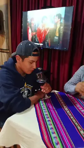 amtecion a cliente😅#wilaphiña #comedia #juevesdetiktok #lapaz_bolivia🇧🇴 #centrocultural #centrocultural #paratii 