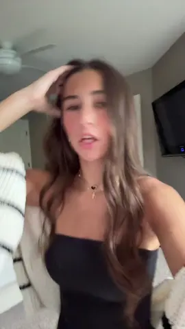 this transition lowkey sucks but here we are #draft #fyp #lipsync #microinfluencer #chloerstanley #teamwork #music #audios #audiostolipsyncto #audiostouse #prettygirl #brunette 