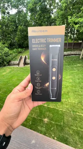 The Groomer Everyone’s Talking About #TikTokShop #fyp #foryou #groomingtool #selfcareformen #trendingnow #viralproducts #musthave #giftideas #mensgrooming #hygienetips #noshavenicks #waterprooftools #tiktokfinds #tiktokmadebuyit #personalcare 