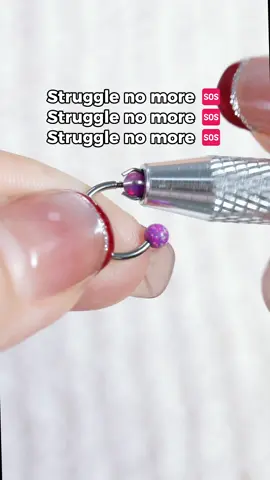 For everyone who's all thumbs 🛠️🙈🙌#PiercingTools #jewelrychanging #PiercingKit #SafePiercing #piercingtok #jewelrytok #PiercingTips #BodyJewelry #piercinghack #kutlanbodyjewelry #ballholder #needleguide #pin #grabber #toolkit#tiktokshopsummerturnup#videowav#dealsforyoudays 