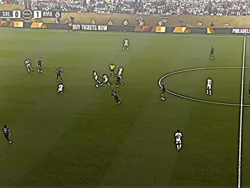 هدف الثاني ريال مدريد فالفيردي 😍❤️.#تيم_بـيـدري⚜️ 