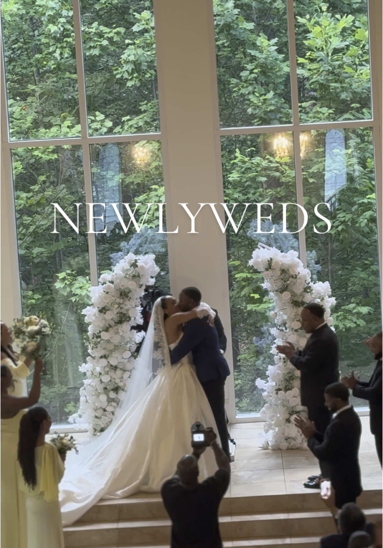 Congratulations to the newest newlyweds @Pariis Alysia 