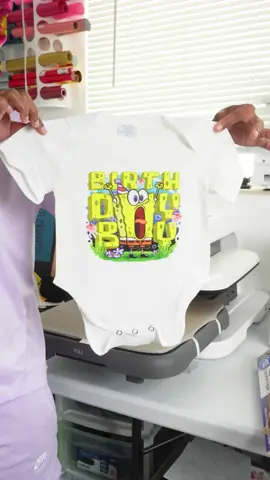 Celebrate your little one’s special day with a custom SpongeBob birthday onesie! 🥳💖 The colors are just too cute! If you’re looking for a unique birthday tee, check out AJ Unique Creations to bring your idea to life! #BirthdayBoy #SpongeBob #CustomOnesie #AJUniqueCreations #BirthdayCelebration #CuteKidsFashion #ShopSmall #PersonalizedGifts #SmallBusiness #birthdaytheme #birthdayparty #spongebobsquarepants #customerservice #ajuniquecreationsllc #spongebobfans #dtfprinting 