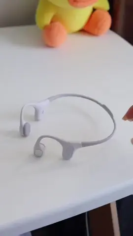 Đạp xe mà vẫn cool ngầu an toàn? Thử ngay tai nghe truyền âm qua xương Mojawa Aerra!! #fyp #mojawastore #hanoi #aerra #tainghe 