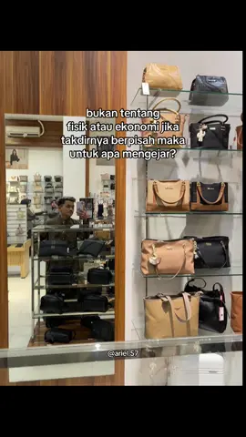 stop berhayal untuk dia yang tak pasti. Ingat dia bukan orang yang tuhan takdirkan untukmu#fypシ゚viral 