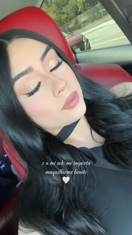 Go follow my makeup page babes 🫶🏻 @Ashlinda’s Beauty 💋💄  • #xaox07 #ashlindasbeauty #maquillista #makeupartist #mua #maquillaje #makeup #sociales #glam #delineado #Eyeliner 