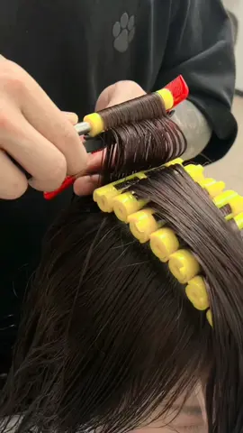 Bộ uốn phồng chân UPMOVE 1 bộ gồm 2 thanh uốn - trục uốn 40 cây, mỗi size 10 cây. Uốn phồng tự nhiên, ko để lại vết dập gãy như dập phồng thông thường