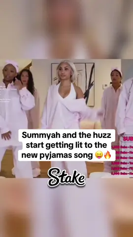 Summyah and the huzz start getting lit to the new pyjamas song #summyah #akia #streamer #fyp 