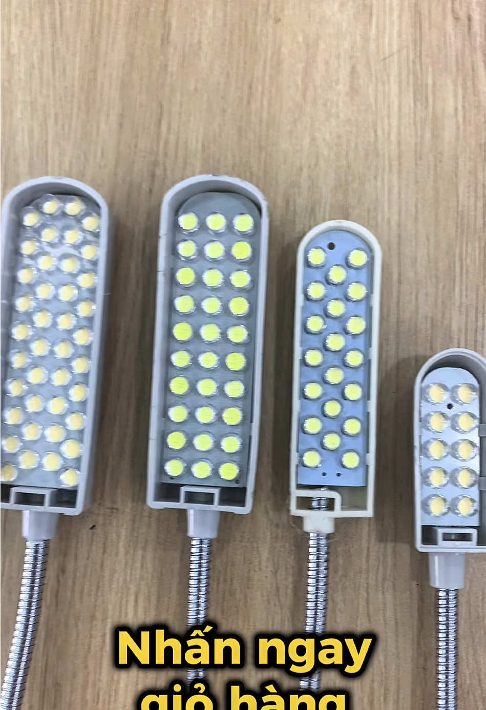 Đèn máy may #denmaymay #denmaymay10bong #denmaymay20bong #denmaymay30bong #denmaymay40bong #denmaymaymanihangdoc #denmaymaygiare #denledmaymay #linhkienmaymay #phutungmaymay