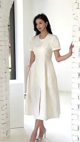 완벽한 원피스💛 . . . #OOTD #오오티디 #룩북 #코디 #lookbook #깜장오리 #코디추천 #데이트룩 #데일리룩 #데이트 #데일리 #추천 #패션 #fashion #여름 #여름코디 #원피스 