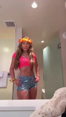 Love island core #LoveIsland #hawaii #maui #foryourpage 