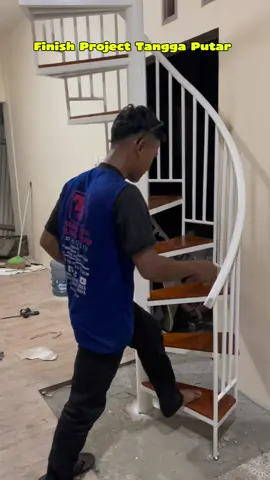Pelayanan Seluruh JawaTimur Indonesia #tanggaputar #tanggarumah #rumahminimalis #tanggabesi #bengkellasblitarraya #tkwtaiwan #tkwhongkong #tkwsingapore #jawatimur #blitar24jam #lewatberanda #fyp 