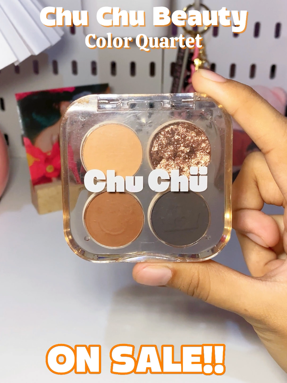 i must say that this is the only eyeshadow palette you need if you're a neutral girlie 😚🤎 #chuchu #chuchubeauty #colorquartet #eyeshadow #eyeshadowpalette #makeup #BeautyTok 