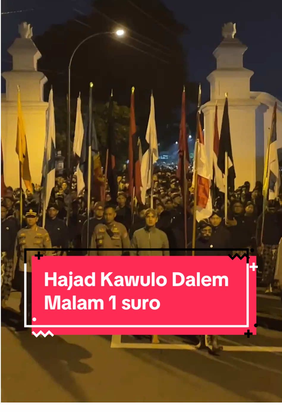 “Malam Jumat Kliwon, Tapi Ini Bukan Horor film horor…” #1suro #jumatkliwon #kratonjogja #hajadkawuladalem #mubengbeteng 
