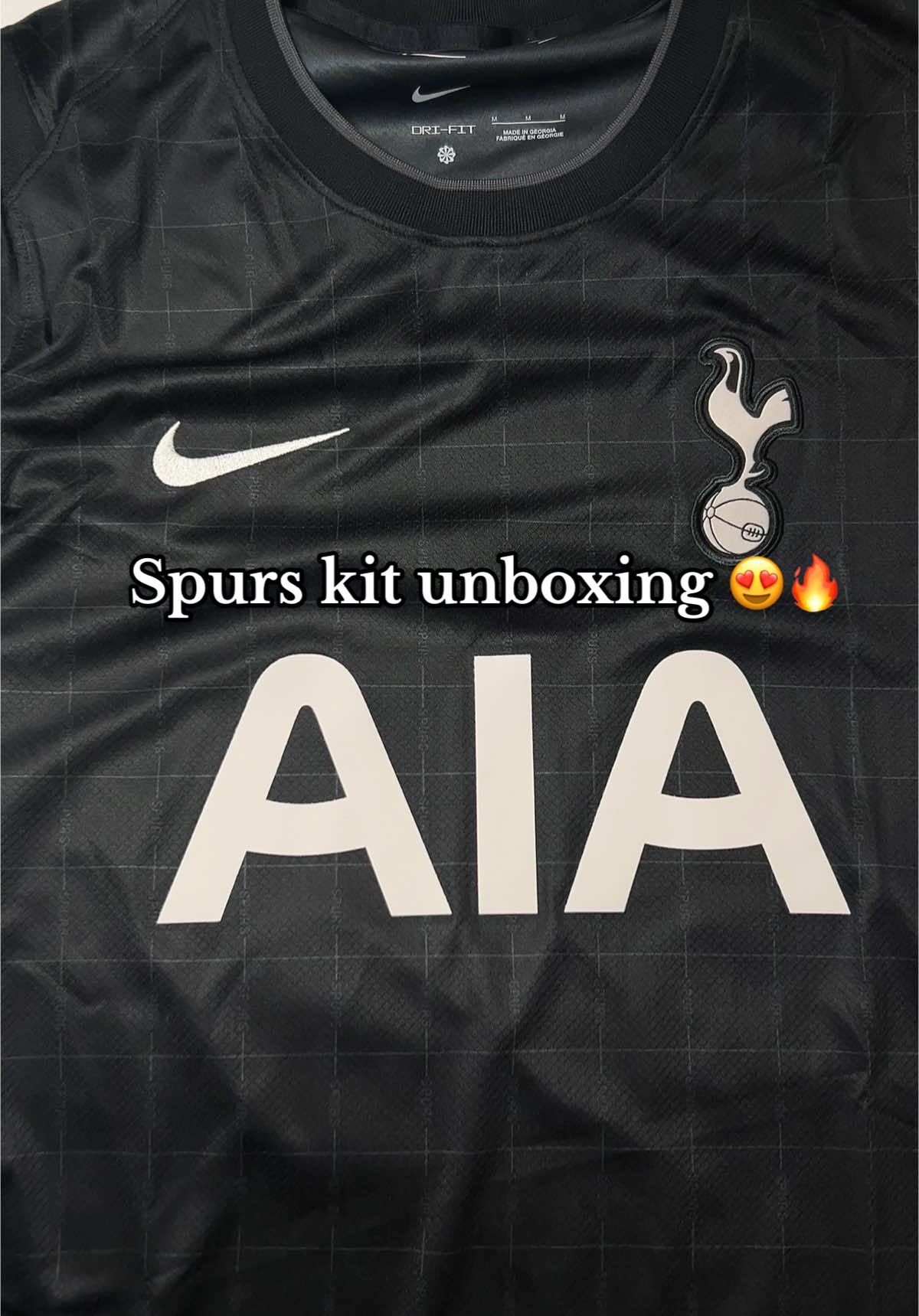 The spurs 25/26 away kit is FIREEE😍😍 Like WHAT?!  @spursofficial did their big one😭#tottenham #tottenhamhotspur #spurs #foryou #PremierLeague #coys #football