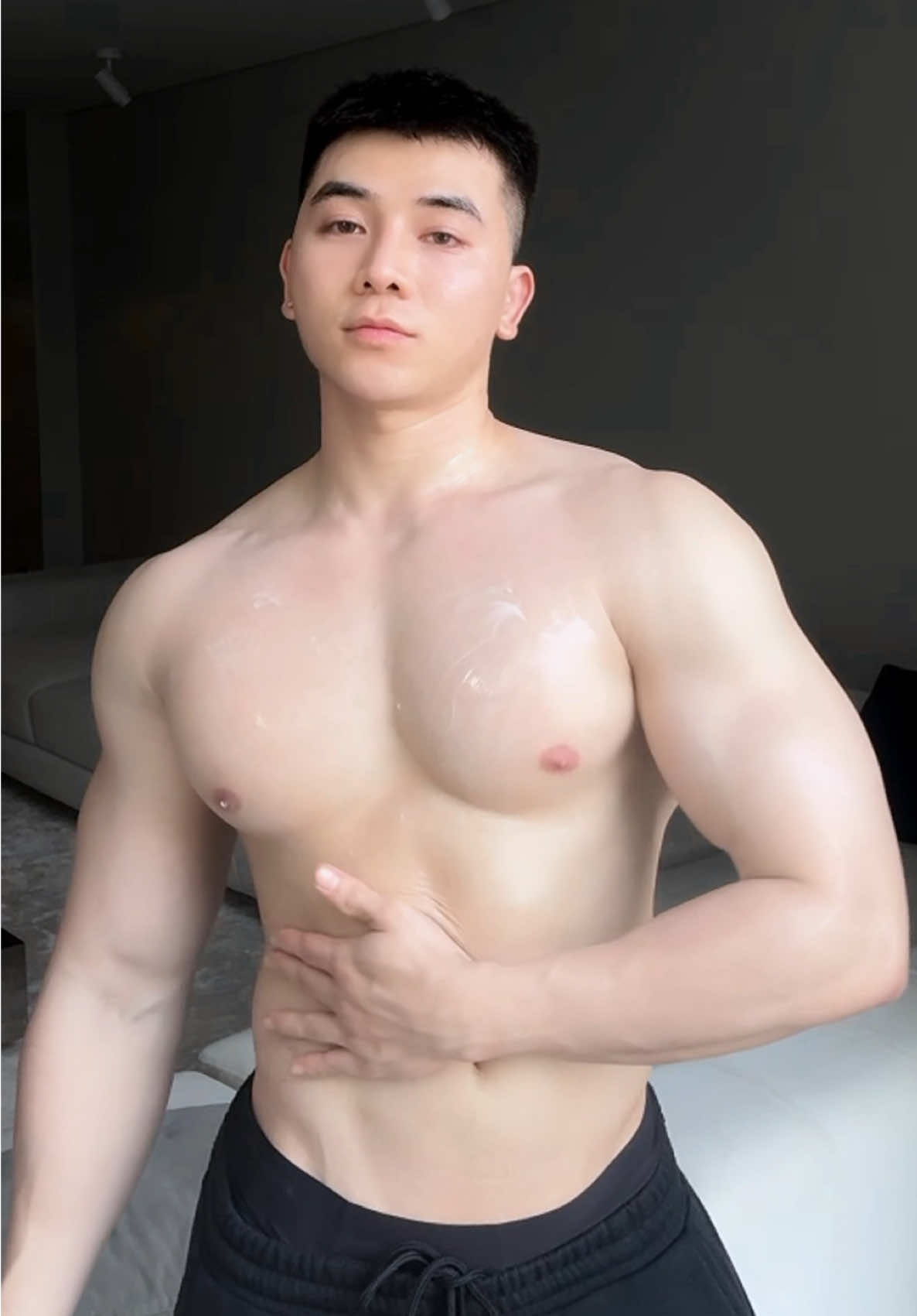 Không chứa các chất gâ.y hạ.i, lại còn chính sách đ.ổi tr.ả trong 7 ng.ày nếu không hợp da nữa thì mấy ông còn lo gì! #sevenlab #duongtrang #danhchonam #formen #suaduongthetrangda #chamsocda 