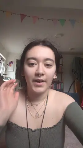 ich sollte definitiv was für die uni machen😭