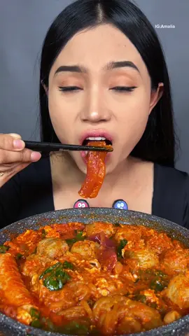 Makan seblak lagi😍🤤#fyppppppppppppppppppppppp #masukberanda #lewatberanda #asmr #mukbang #xyzbca #food