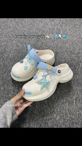 semua orang harus tau ada sandal selucu dan semanis iniiiii😭🤏🏻 #sandallucu #sandalcrocs #sandalwanita #foryou #outfitideas #xybca 